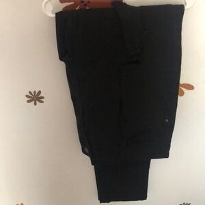 All Over Distressed Jeggings